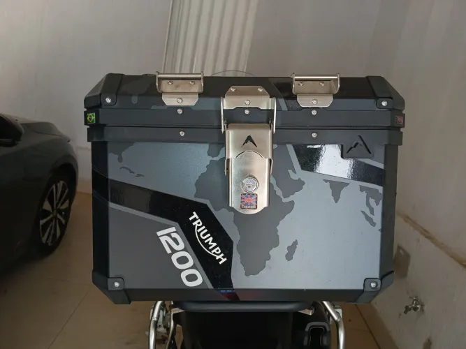 Baú Alltracks com suporte Trimuph Tiger