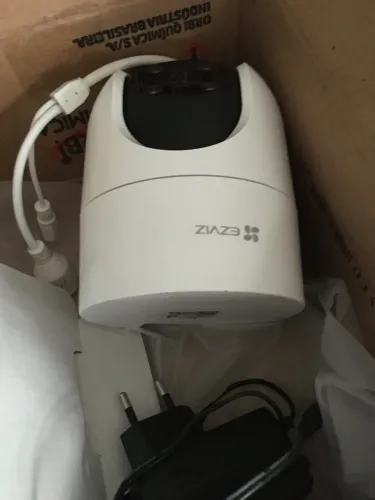 Câmera EZVIZ
