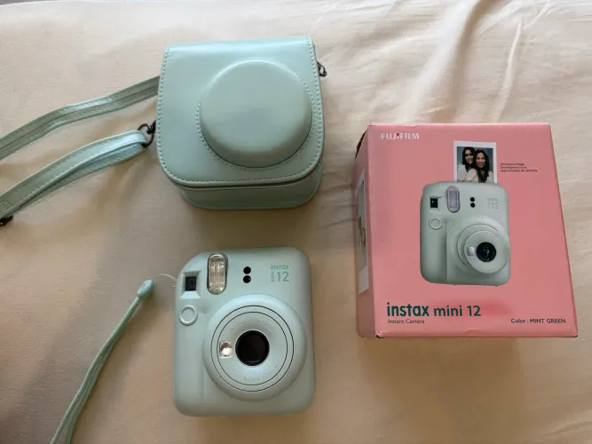 CÂMERA INSTAX MINI 12