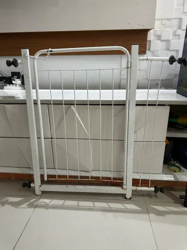 Portão pet branco