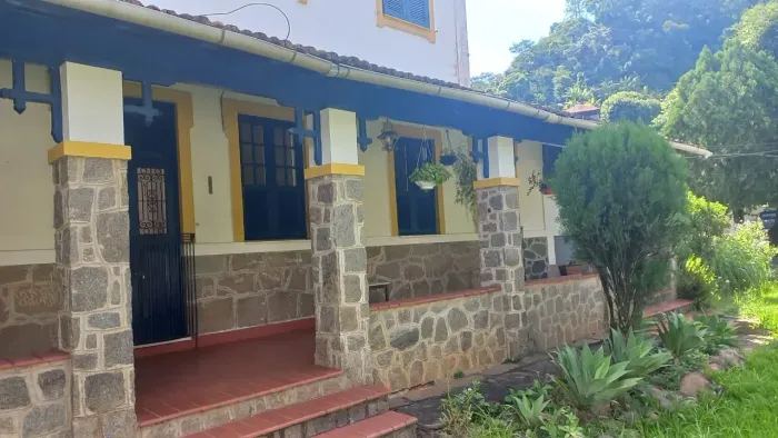 Fazenda/Sítio/Chácara para venda com 600 metros quadrados com 6 quartos