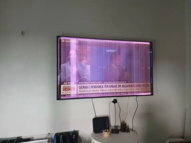 Tv 65 polegadas com avarias