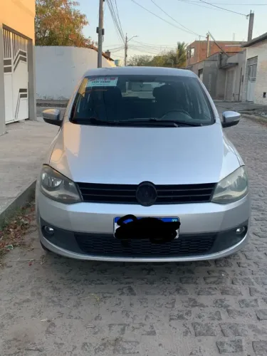 Volkswagen Fox 1.0 MI Total Flex 8V 5P 2014