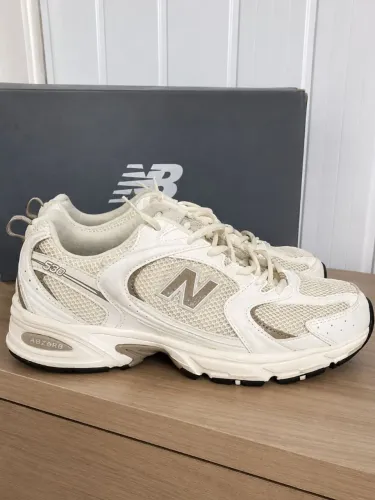 New Balance 530