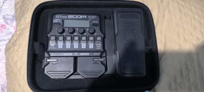 pedaleira zoom G1xfor
