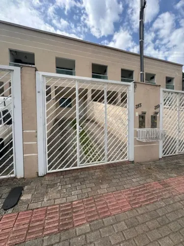 Sobrado para Venda em Camboriú, Tabuleiro, 2 dormitórios, 2 suítes, 3 banheiros, 1 vaga