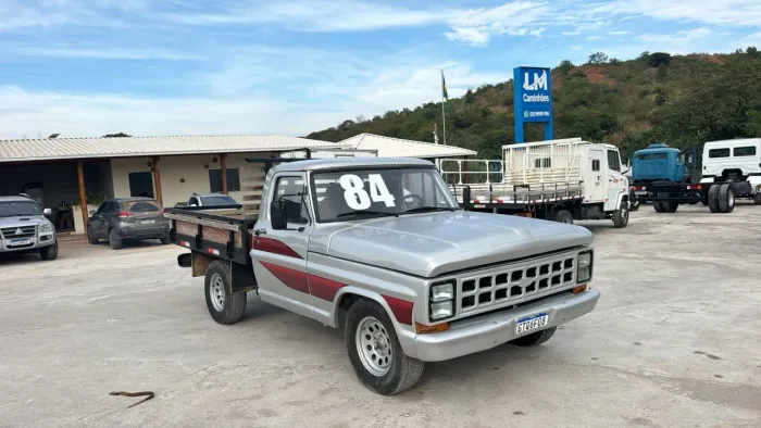 Ford F-1000 S. S. Diesel / S.s. Diesel Turbo 1985