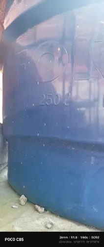 Tanque de água de 250 L