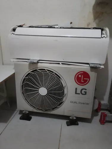 Ar condicionado Split LG 12.000 BTUs 