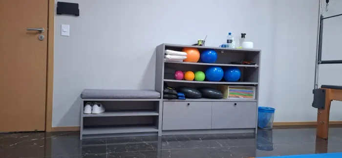 Bancada, sapateira, painel MDF