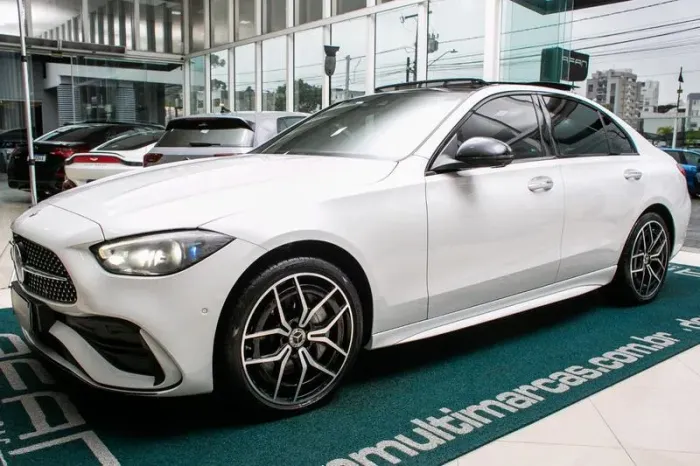 Mercedes-Benz C-300 AMG Line EQ Boost 2.0 TB Aut. 2024