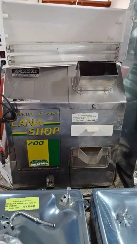 MOENDA SEMI NOVA 3 MESES DE GARANTIA