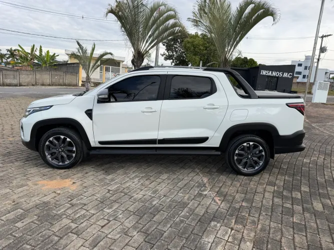 Fiat Strada Ultra 1.0 Flex Turbo CD Aut. 2025