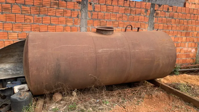 Vendo tanque de 4 mil litros