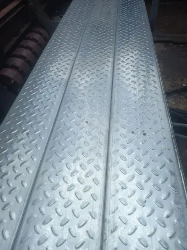 Piso para Mesanino em perfil chapa xadrez 
