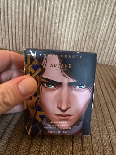 Fenty Beauty X Arcane Gloss Bomb Rogue on Riche$