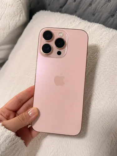 Vendo IPhone 16 Pro 256GB Rose (Desert Titanium) | Excelente Estado!
