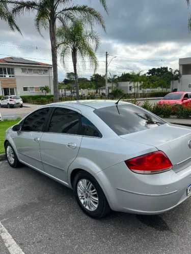 Fiat Linea 1.9/ HLX 1.9/ 1.8 Flex 16V 4P 2010