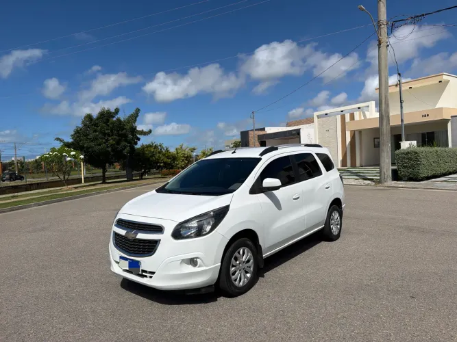 Chevrolet Spin LTZ 1.8 8V Econo.flex 5P Mec. 2018