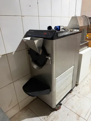 Produtora de açaí e gelatos 