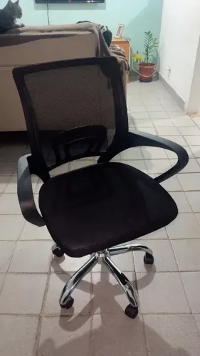 CADEIRA DE ESCRITÓRIO GIRATÓRIA ERGONÔMICA ? NOVA NA CAIXA