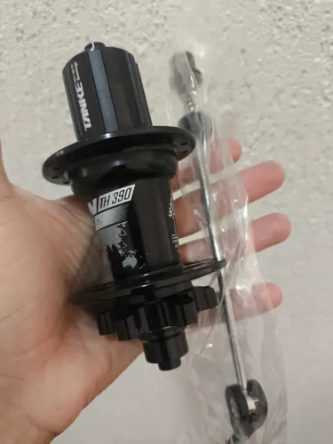 Cubo Traseiro 28 Furos