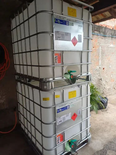 Container ibc 1000litros (usado uma vez com xarope)