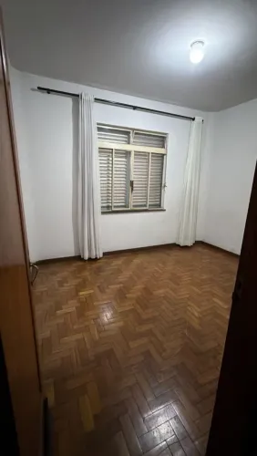 Quarto para Alugar ? Centro-Sul de BH<br>VAGA FEMININA<br>