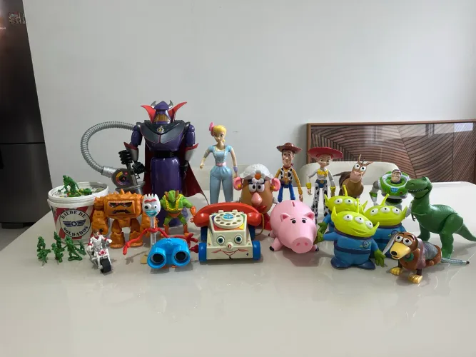 Toy Story Brinquedos