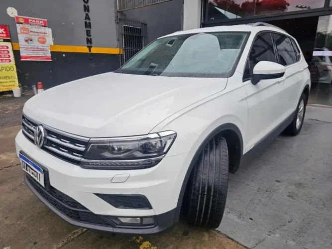 Volkswagen Tiguan Allspac Comf 250 TSI 1.4 Flex 2019
