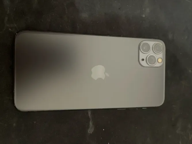 iPhone 11 Pro Max 256GB - Cinza Espacial
