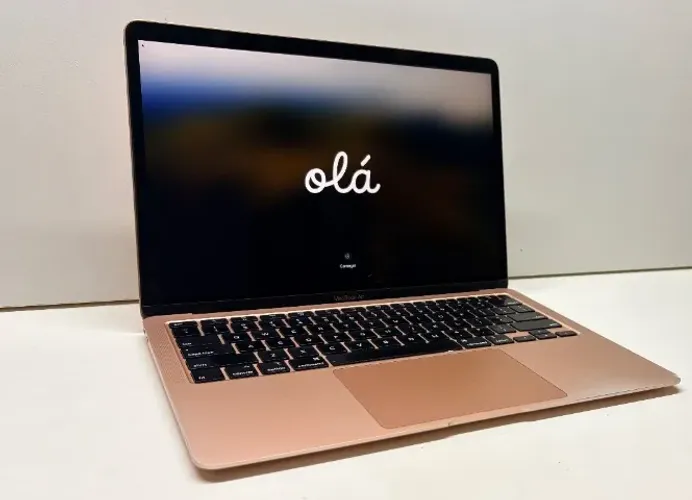 MacBook Air 13? 2020 Intel i3 16GB 512GB SSD + Caixa e Carregador