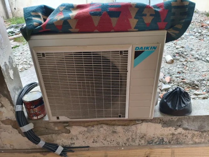Ar-condicionado Daikin 18.000 BTUS 220V