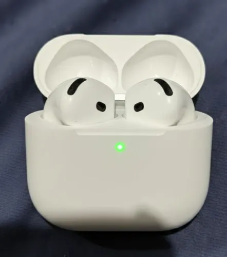 AirPods Geração 4ª - Perfeito Estado!