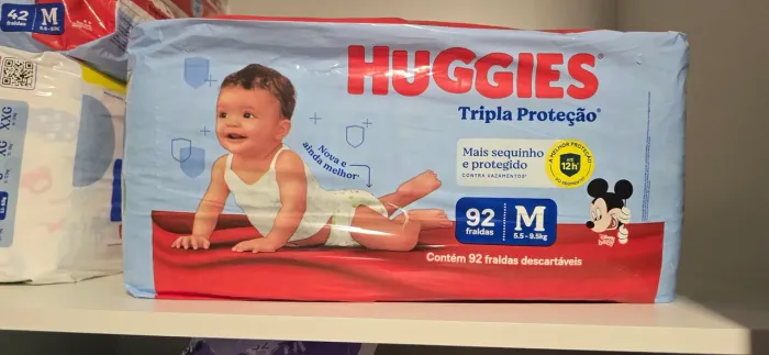 Fralda Huggies Rápida Absorção M 92 Und