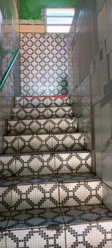 Alugo casa