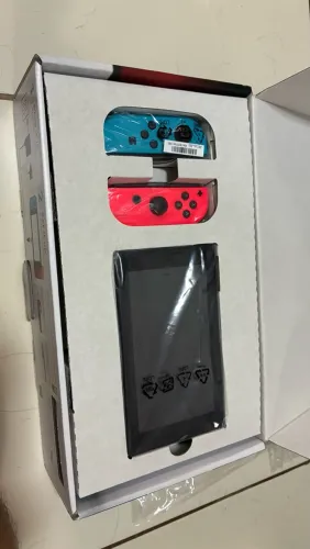 NINTENDO SWITCH 32 GIGAS NOVINHO