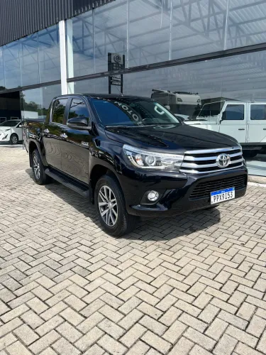 Toyota Hilux CD SRX 4X4 2.8 TDI 16V Diesel Aut. 2018