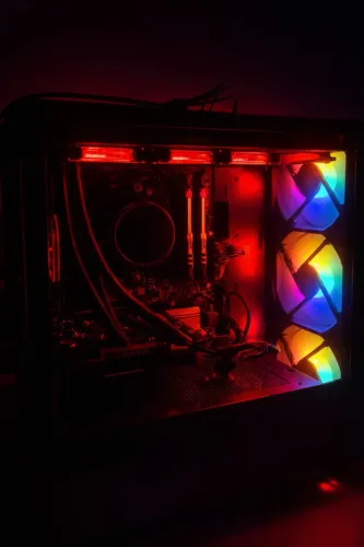 PC GAMER Ryzen 5 5500 + GTX 1650 + 16GB RAM