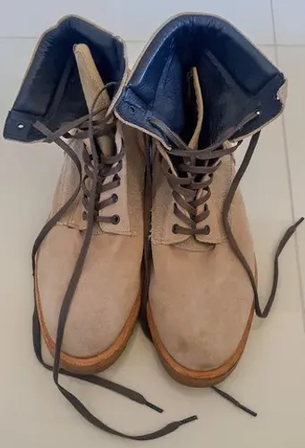 Bota seminova All Saints Contact Boot, tam 8 americano, 42 europeu, 40 BR