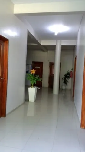 : Salas comerciais com ou sem mobília - 30m² a 45m² na rua Rio Jutaí - Vieiralves