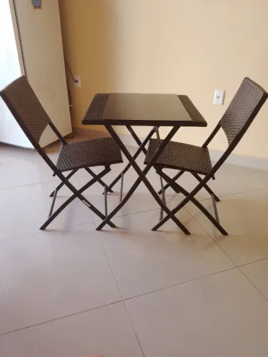 Conjunto mesa e duas cadeiras ratan nova com nota fiscal
