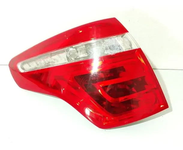 Lanterna Traseira Esquerda Citroen C4 Picasso 2009 A 2013
