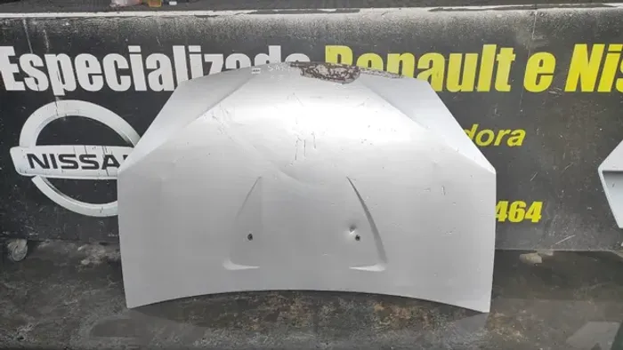 Capô Renault Sandero Antigo