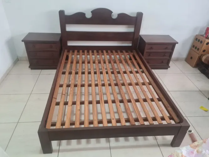 CAMA CASAL E CRIADOS MADEIRA SURUPIRA (50 anos)