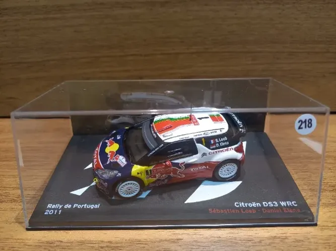 Miniatura WRC - World Rally Championship Citroën DS3 WRC/Sébastien Loeb / Daniel Elena 201