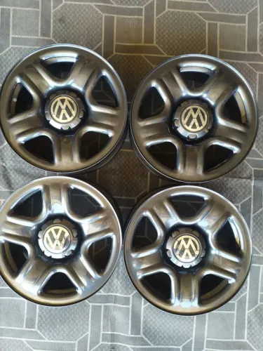Rodas aro 15 cinco furo cloxfox 