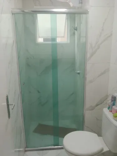 Mão de obra do vidraceiro