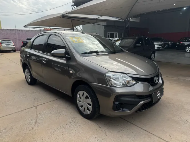 Toyota Etios XS Sedan 1.5 Flex 16V 4P Mec. 2018