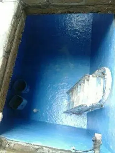 Revestimento de fibra de vidro em tanques